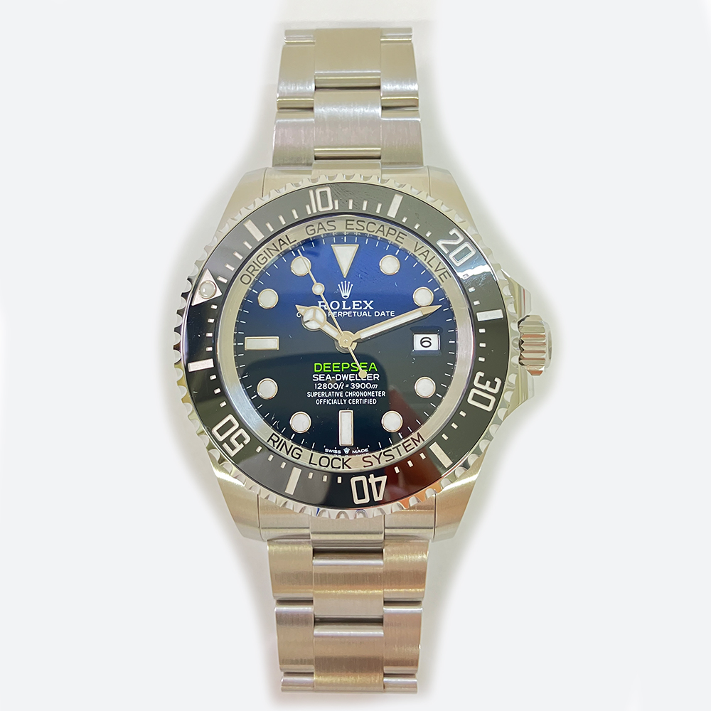 Rolex Sea-Dweller D-Blue Dial 136660-0005 44mm Stainless Steel Oyster Watch 2024