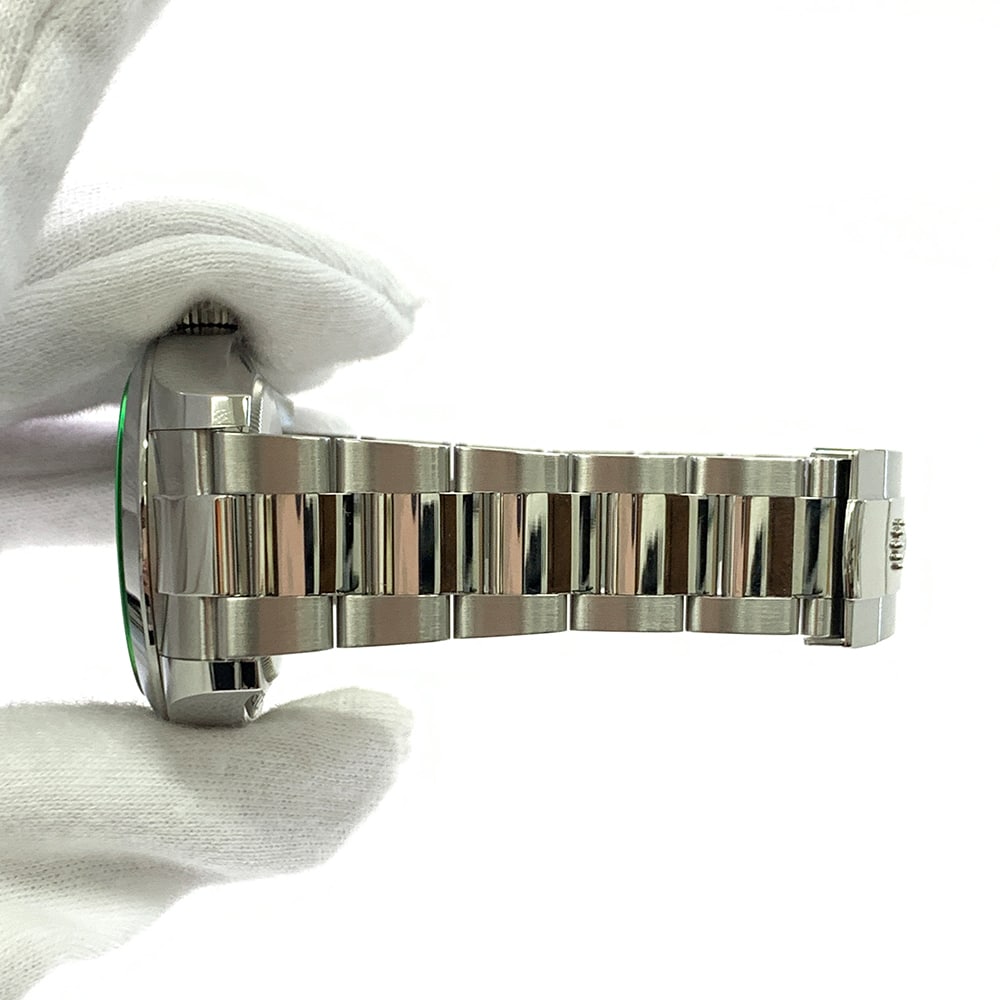 Rolex Milgauss 40mm Stainless Steel 116400GV with Black Dial Watch