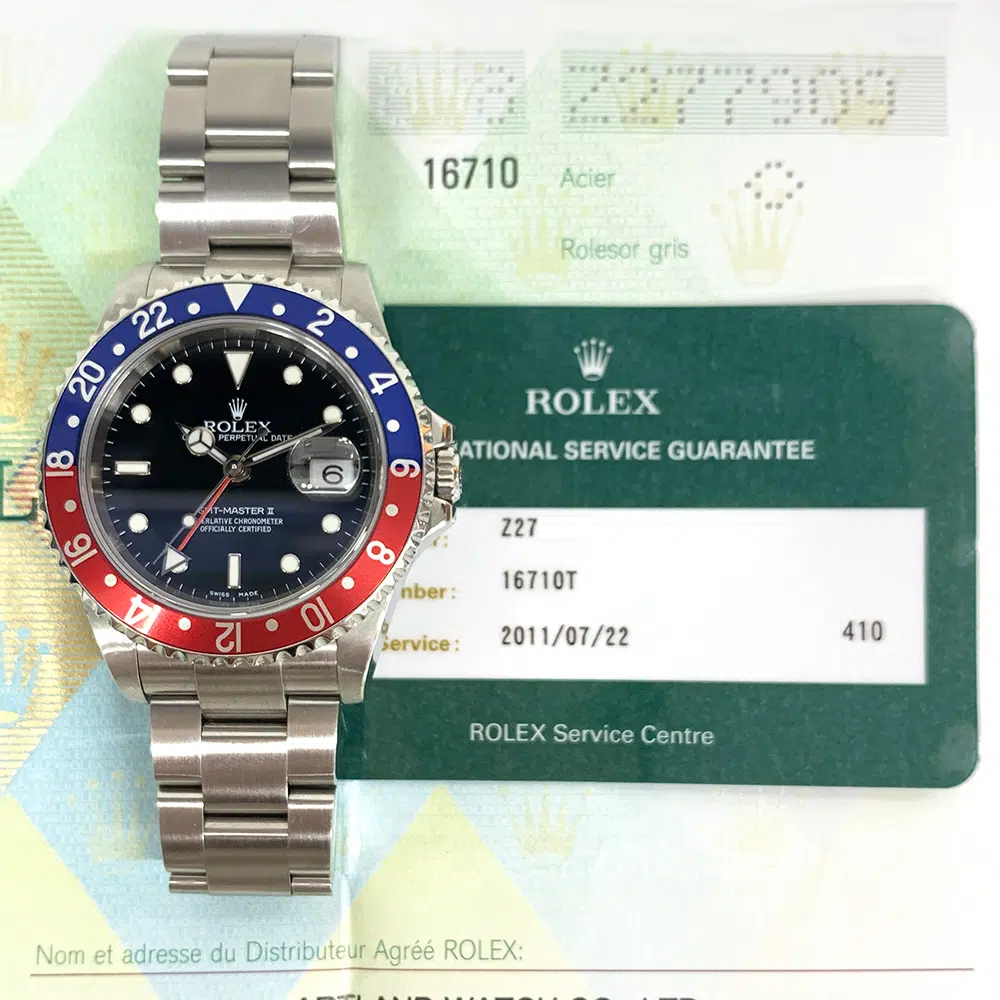 Rolex GMT-Master II 16710 Pepsi, stainless steel, black dial, dial detail