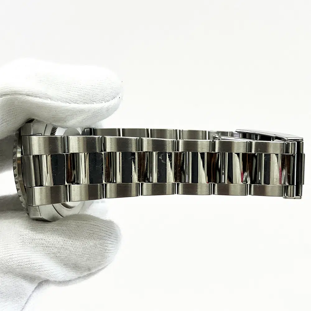 Rolex GMT-Master II Black Dial 40mm Oyster 116710LN Stainless Steel Ceramic Bezel 2011 – image 7