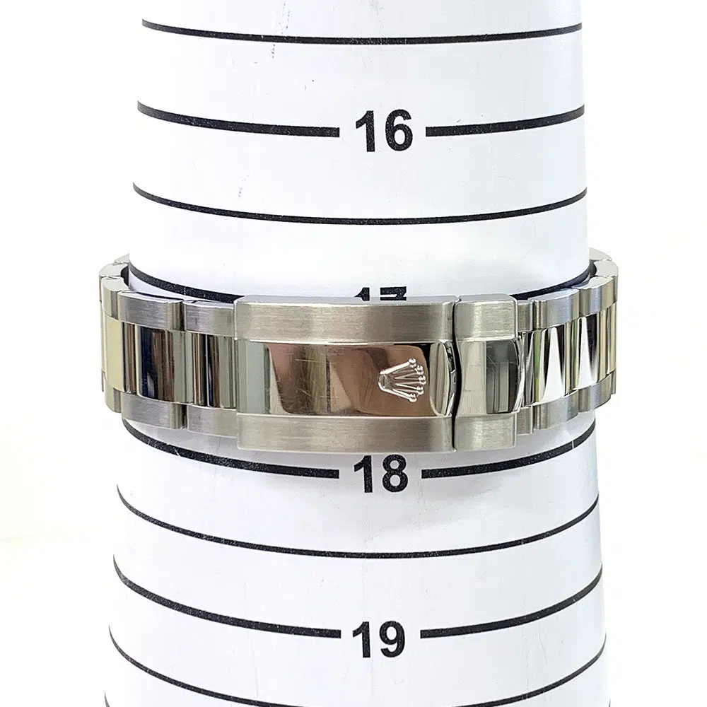 Rolex Oyster Perpetual Date 34mm Oyster 115200 Stainless Steel Watch Silver Index Dial 2020 – image 6