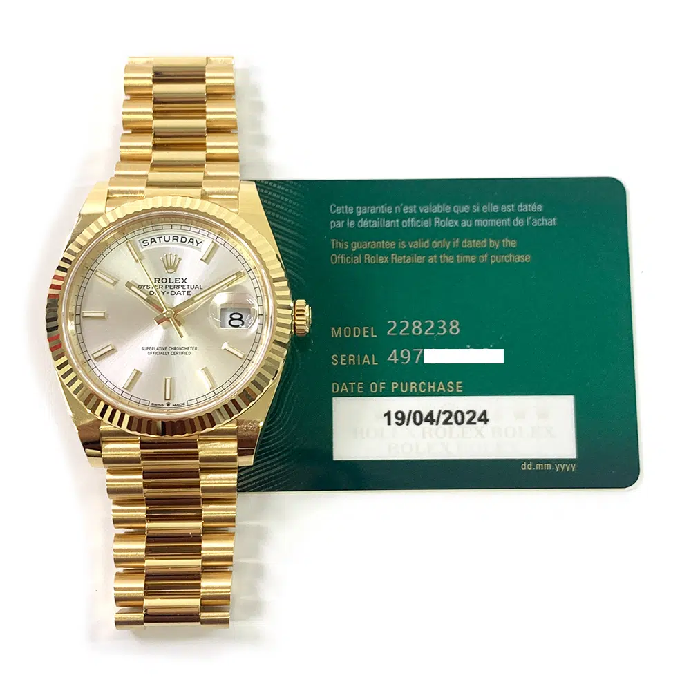 Rolex Day-Date 40 228238 yellow gold President, silver index dial - view 2