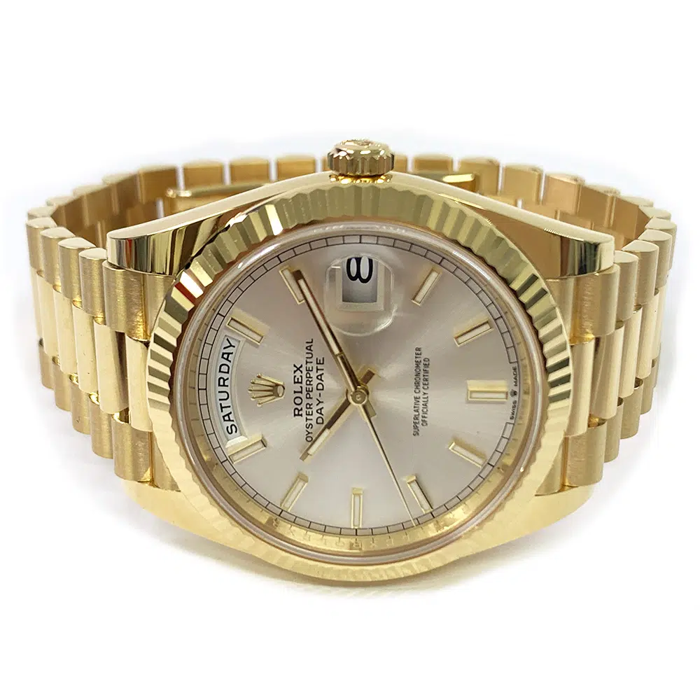 Rolex Day-Date 40 228238 yellow gold President, silver index dial - view 4