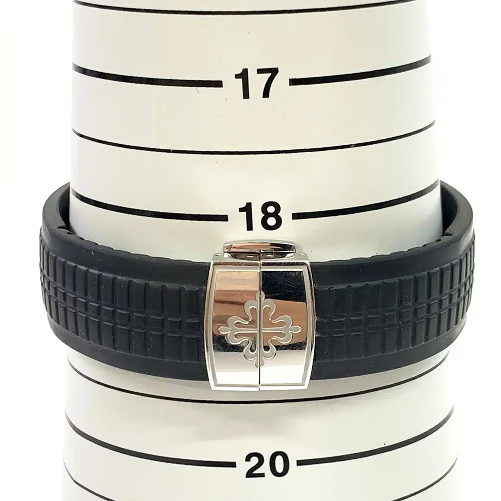 Patek Philippe Aquanaut Travel Time 5164A-001 Stainless Steel With Black Rubber Watch Black Dial 2013 – image 9