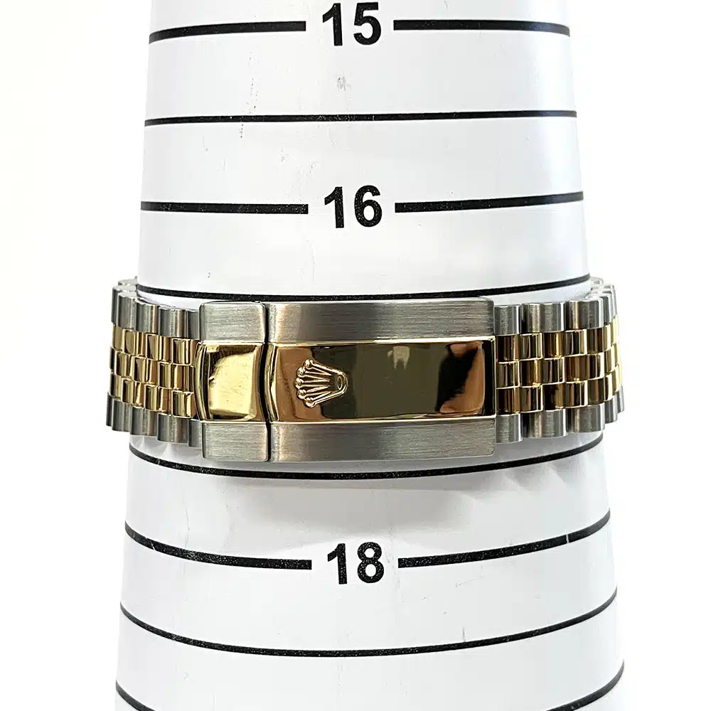 Rolex Datejust 36 Certified 126233 Jubilee Stainless Steel/Yellow Gold with Silver VI & IX Diamond Dial Watch – image 4