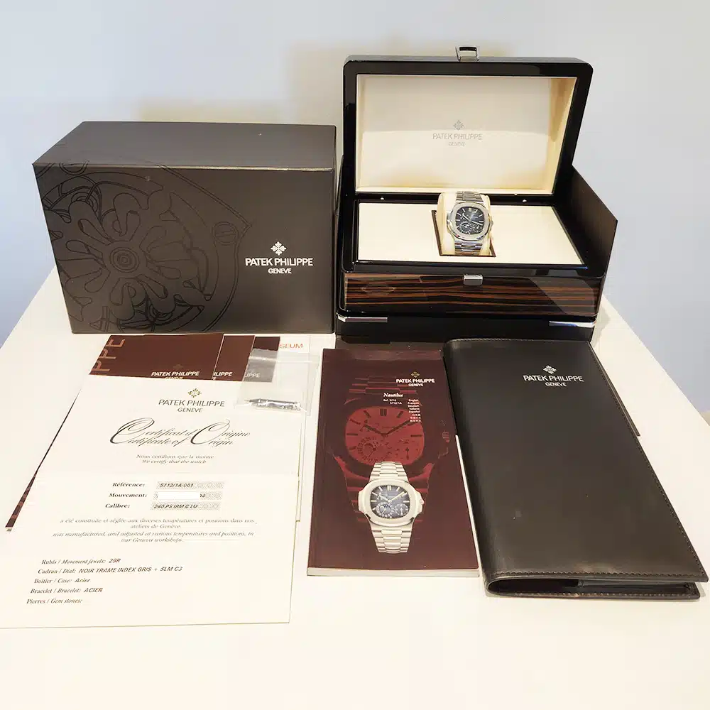 Patek Philippe Nautilus Certified Steel Blue Dial 5712/1A-001 Full Set Watch 2013 – image 8