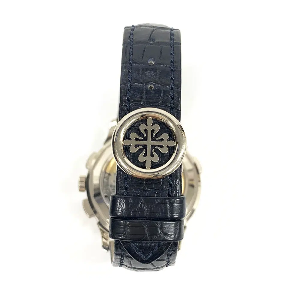 Patek Philippe World Time 5930G-001 39.5mm white gold with Blue Dial Watch – image 6