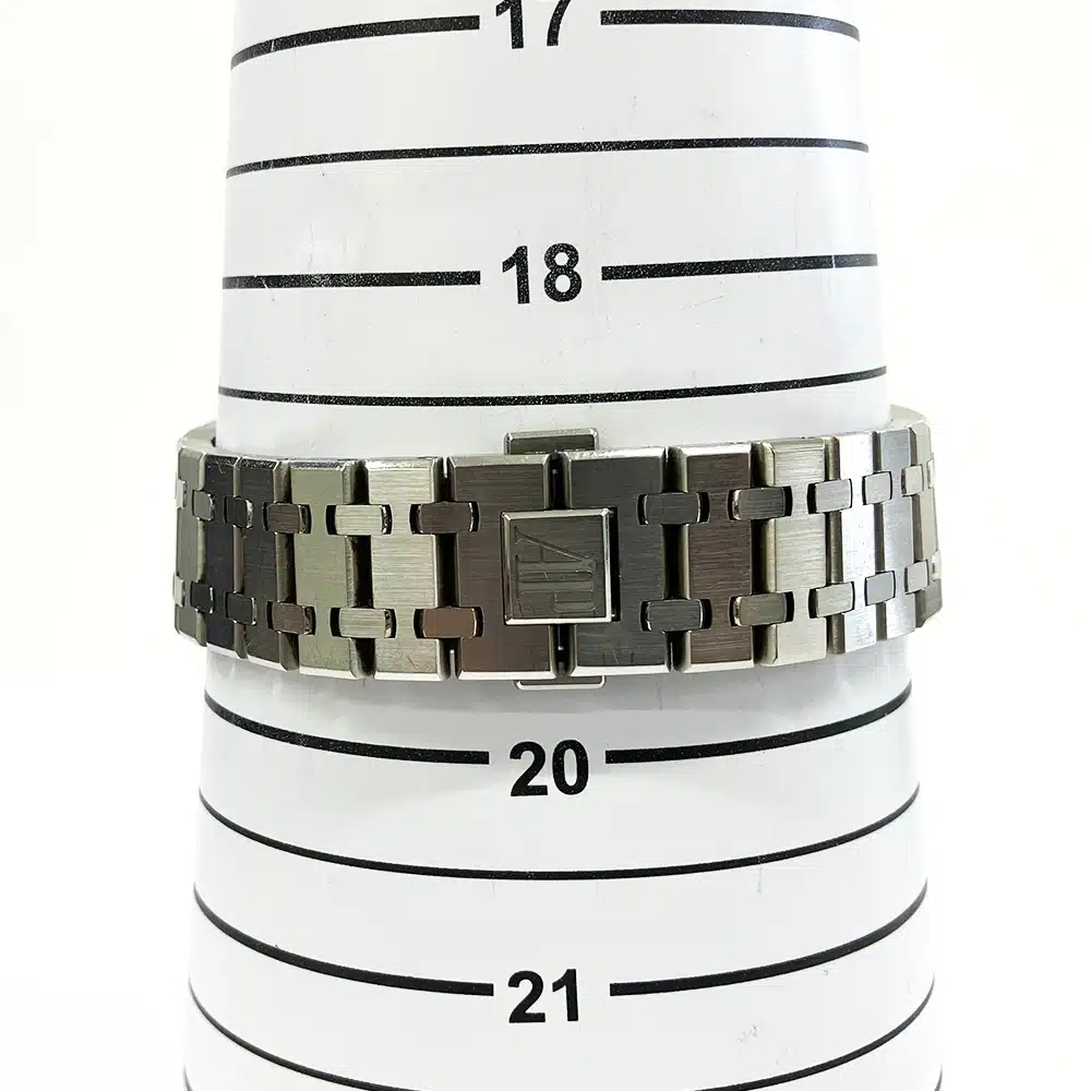 Audemars Piguet Royal Oak Chronograph 26320ST.OO.1220ST.01 41mm Stainless Steel with Black Dial Watch 2015 – image 7
