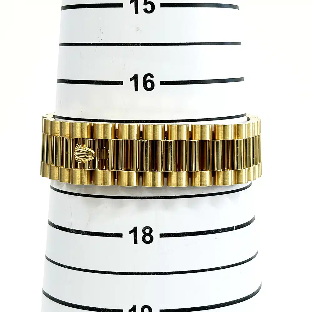 Rolex Day-Date 36 118388 Yellow Gold with Purple Dial Watch – image 4