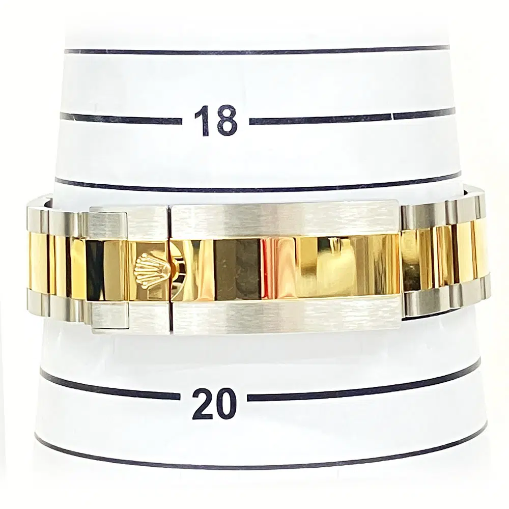 Rolex Submariner Stainless Steel and 18k Yellow Gold 41mm 126613LB Blue 2024 – image 6