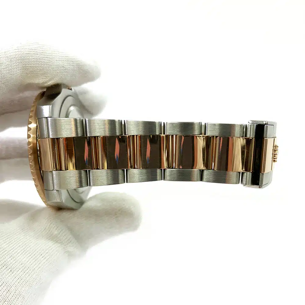 Rolex GMT-Master II  Black Dial 126711CHNR  Stainless Steel/Rose Gold Oyster Bracelet 2019 – image 6