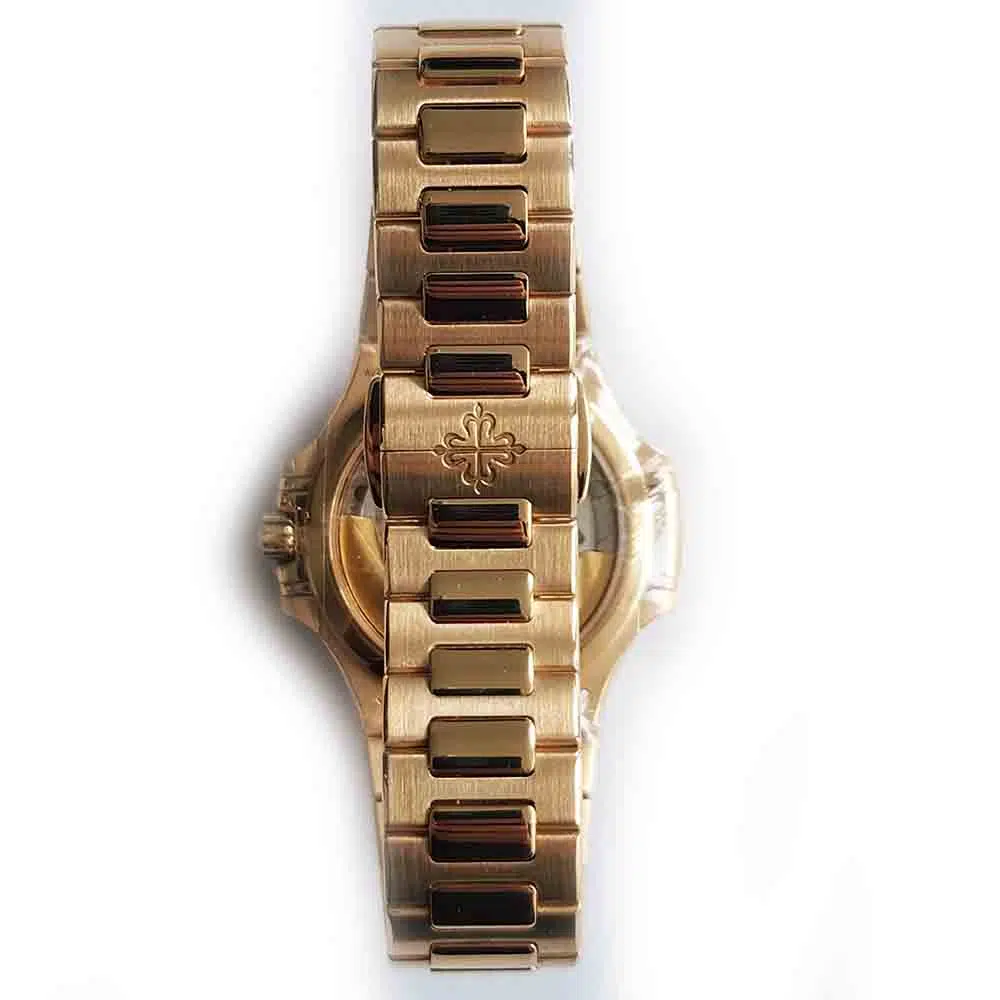 Patek Philippe Nautilus 7118/1200R-010 35.2mm Rose Gold Watch MINT 2016 – image 5