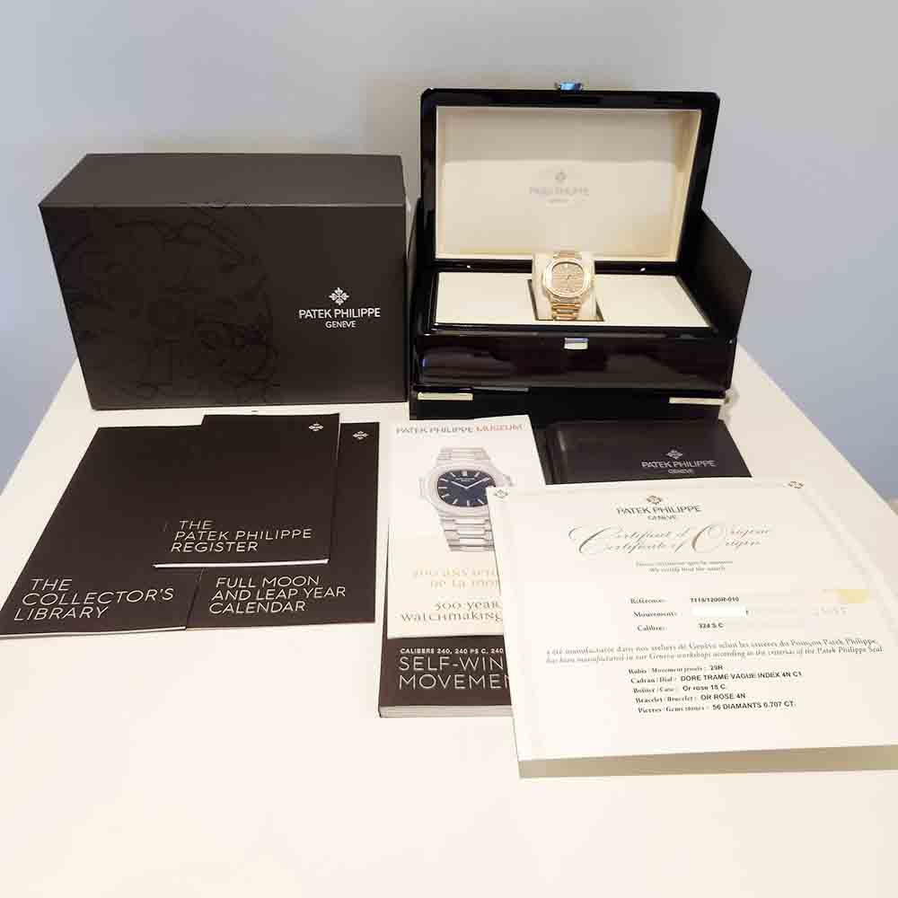 Patek Philippe Nautilus 7118/1200R-010 35 MM Pre-owned