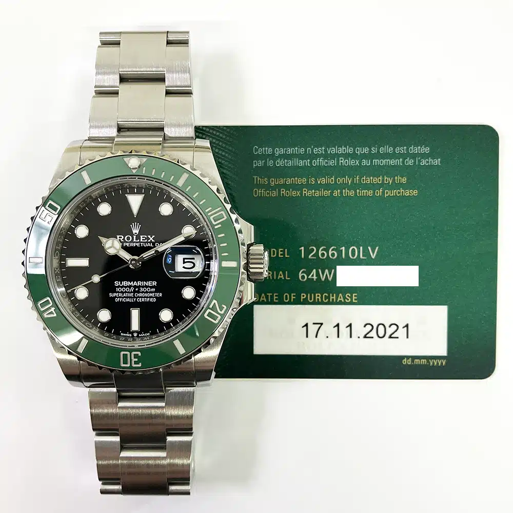 Rolex Submariner 126610LV Starbucks, black dial, Oyster bracelet, wrist view
