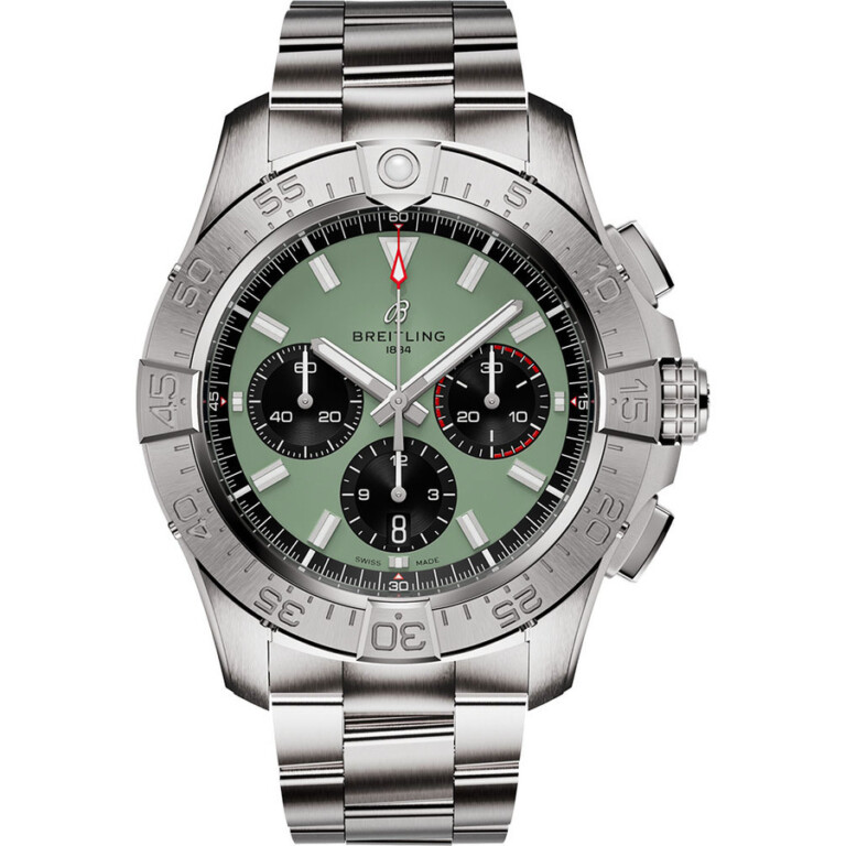 Breitling Avenger B01 Chronogragh 44mm AB0147101L1A1 Stainless Steel With Green Dial