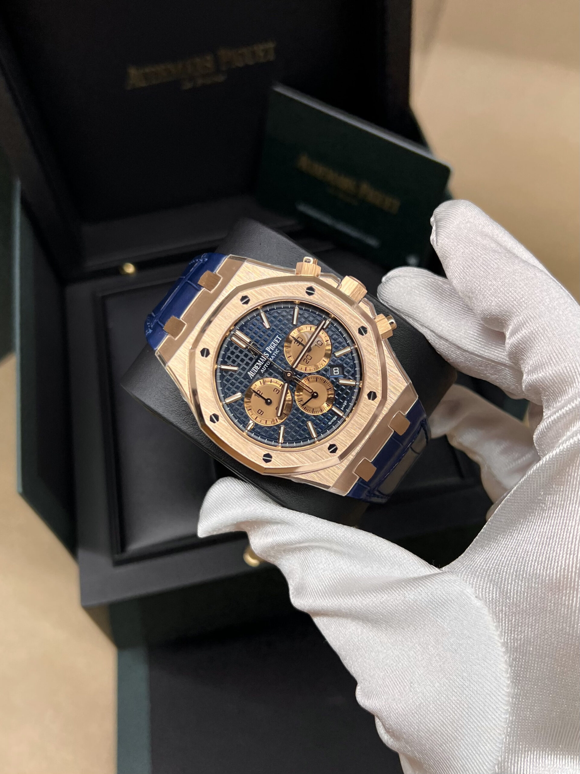 Audemars Piguet Royal Oak Chronograph 26331OR.OO.D315CR.01 Blue Dial Blue Leather Rose Gold Watch