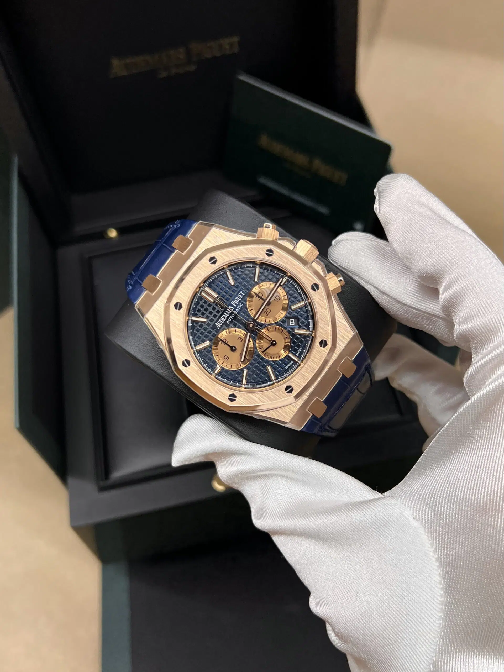 Audemars Piguet Royal Oak Chronograph 26331OR.OO.D315CR.01 Blue Dial Blue Leather Rose Gold Watch – image 10
