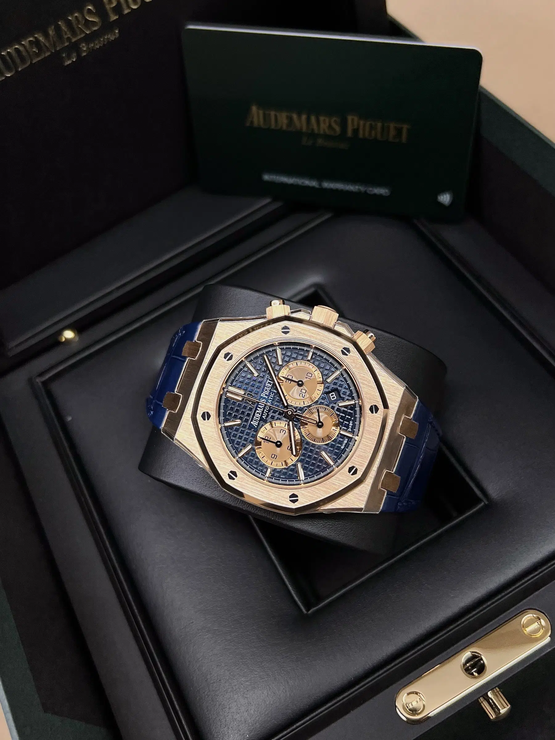 Audemars Piguet Royal Oak Chronograph 26331OR.OO.D315CR.01 Blue Dial Blue Leather Rose Gold Watch – image 9