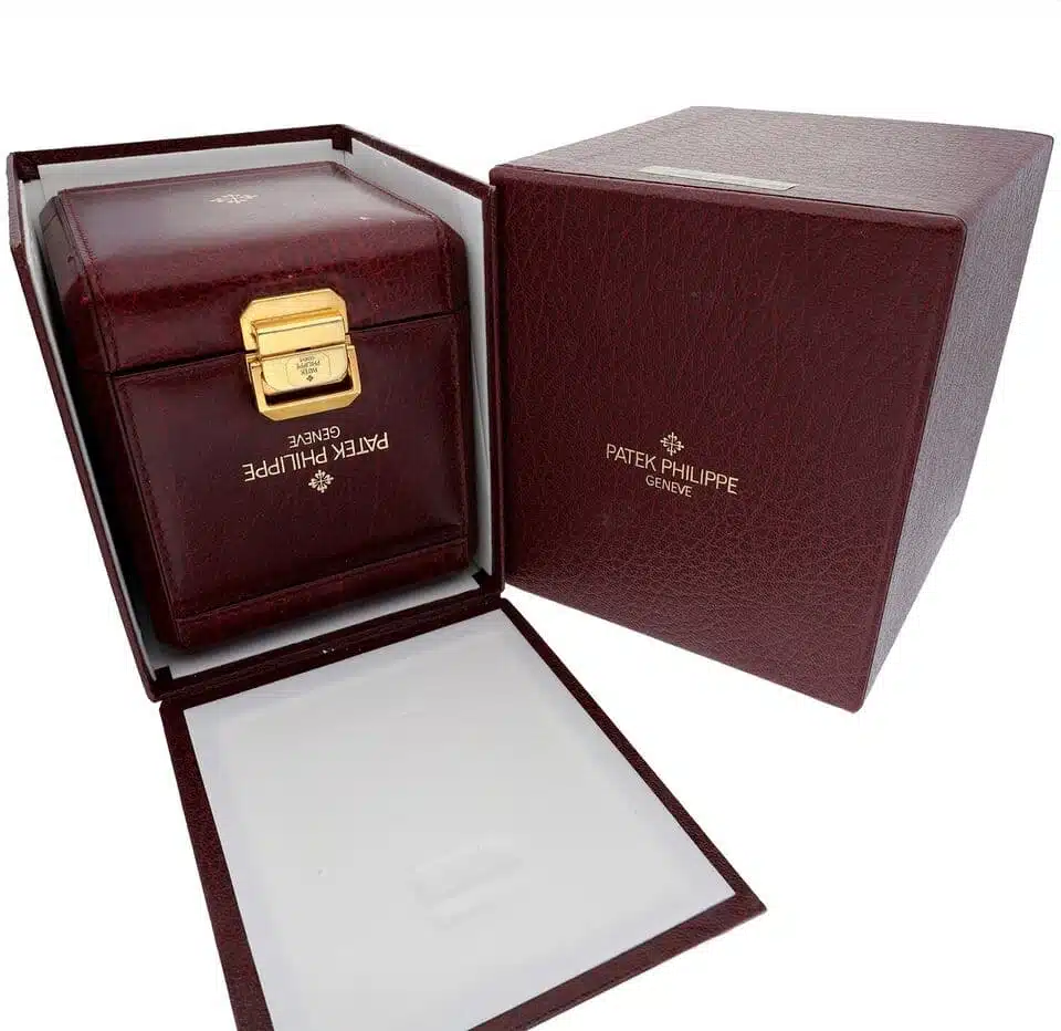 Patek Philippe Perpetual Calendar 18k Yellow Gold Watch 5039J Complete 2005 – image 9