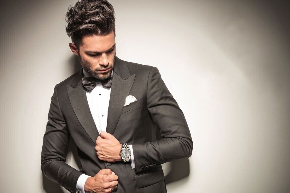 Rolex Datejust 36mm Two Tone Dark Blue Diamond Dial Jubilee 16233 Circa 1993