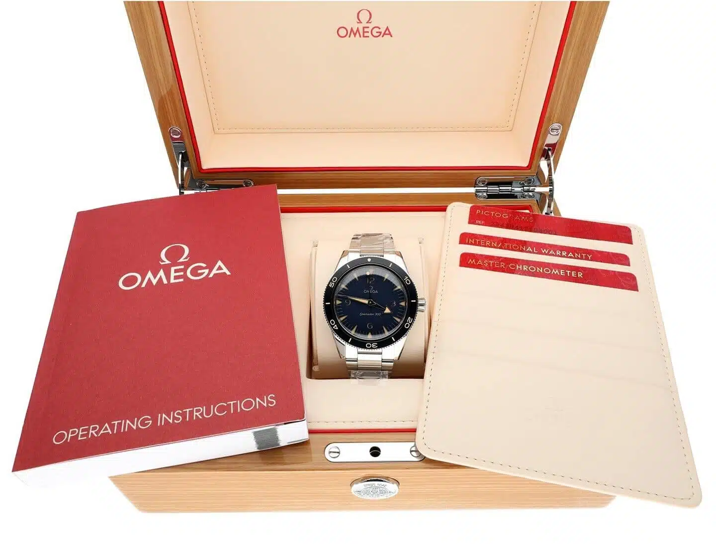 Omega Seamaster 300 Co-Axial Master Chronometer Blue 1 5/8in 23430412103001 – image 3