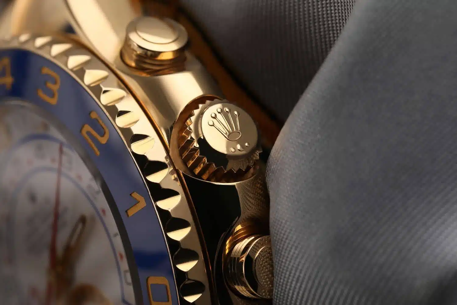 Rolex Yacht-Master II 116688 Yellow Gold Watch Gold Hands – image 4