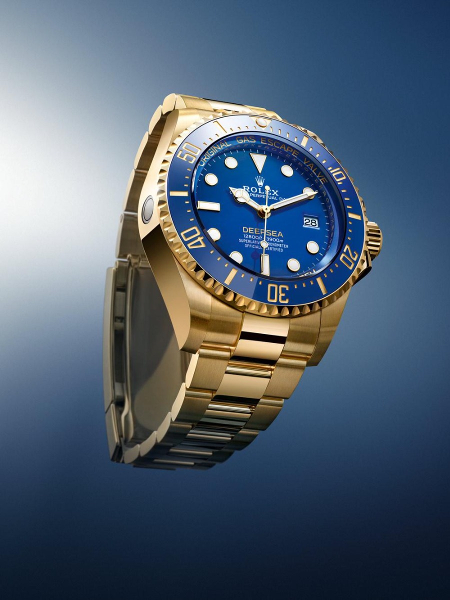 Rolex Sea-Dweller Deepsea 18k Yellow Gold Oyster Bracelet Golden Smurf 136668LB New Release