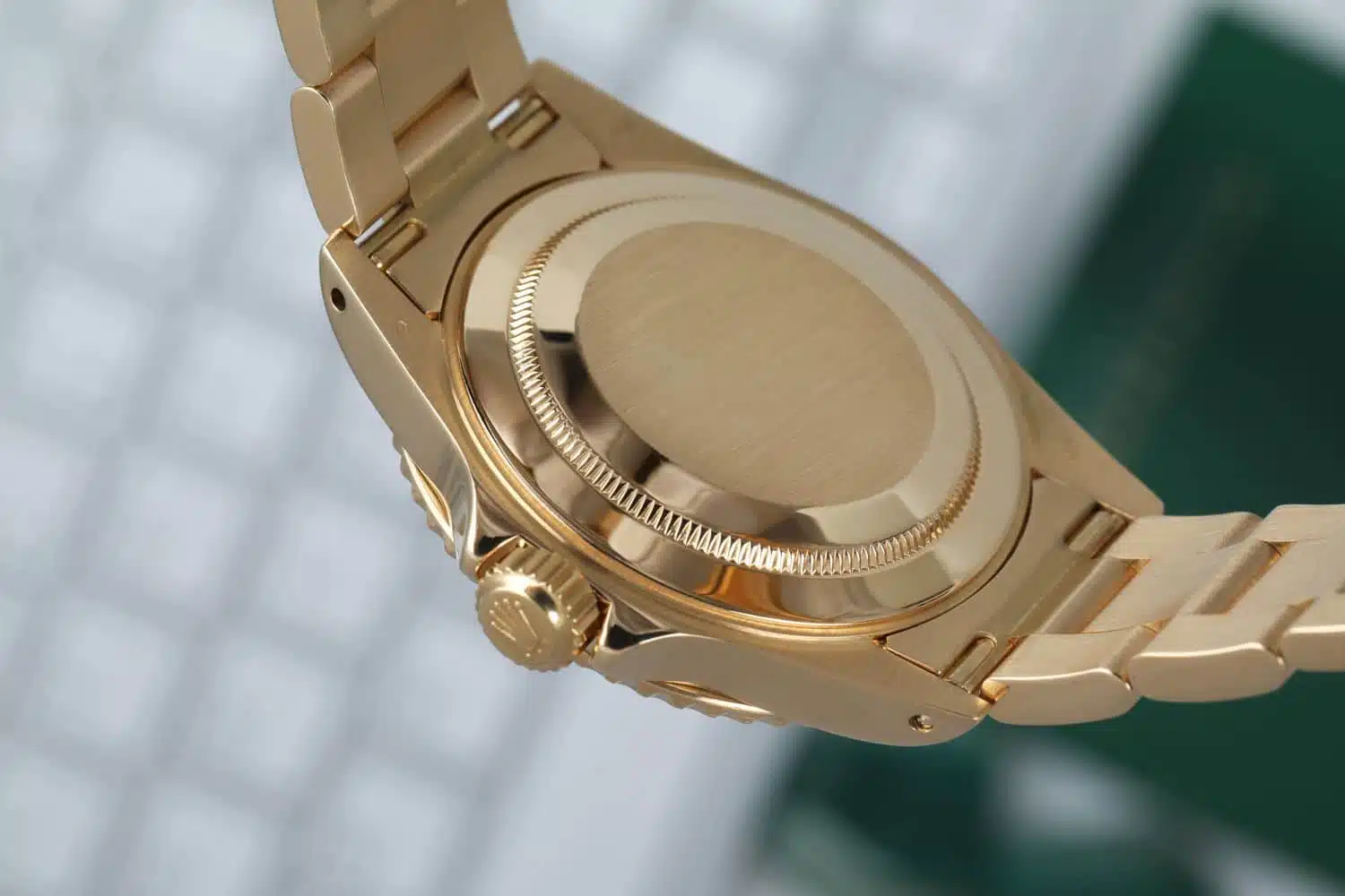 Rolex Yacht-Master 40 18K Yellow Gold Oyster 40MM Watch 16628 – image 5