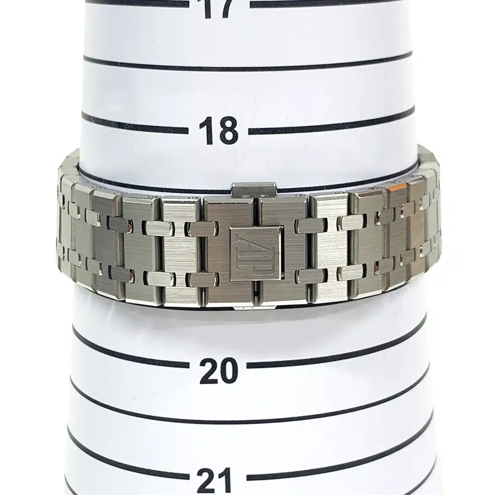 Audemars Piguet Royal Oak Automatic 15500ST.OO.1220ST.03 41mm Stainless Steel Watch Black Dial – image 11