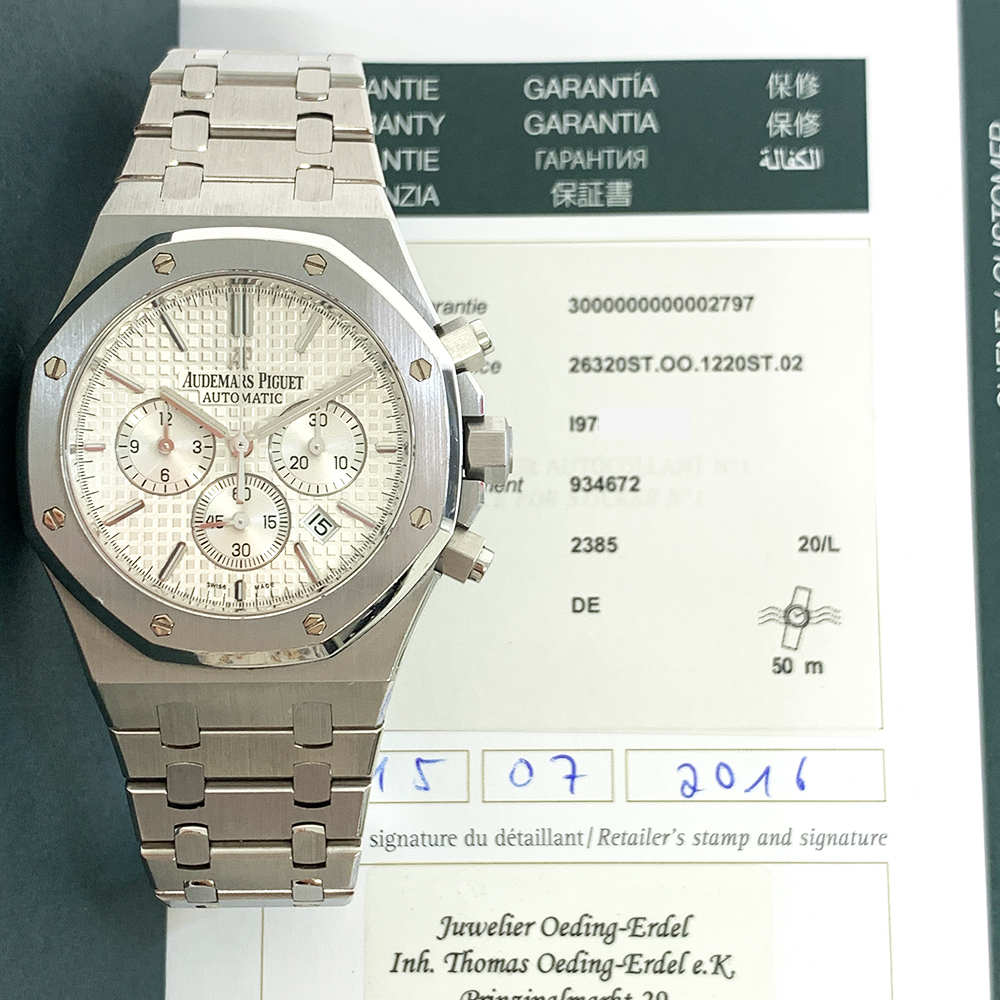AP Royal Oak Chrono 41mm Stainless Steel Watch Silver Dial