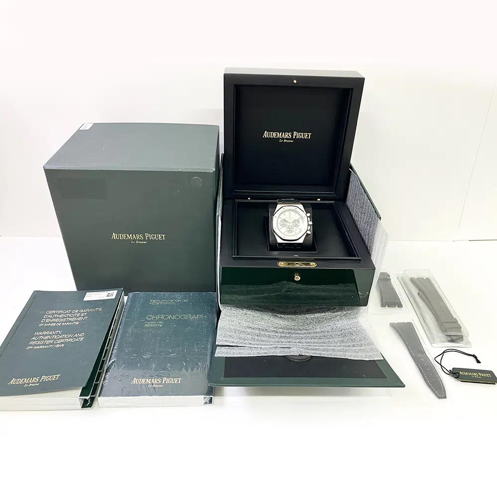 Audemars Piguet Royal Oak Chronograph 26327TI.OO.D004CA.01 Titanium with Black Rubber Watch 2016 – image 9