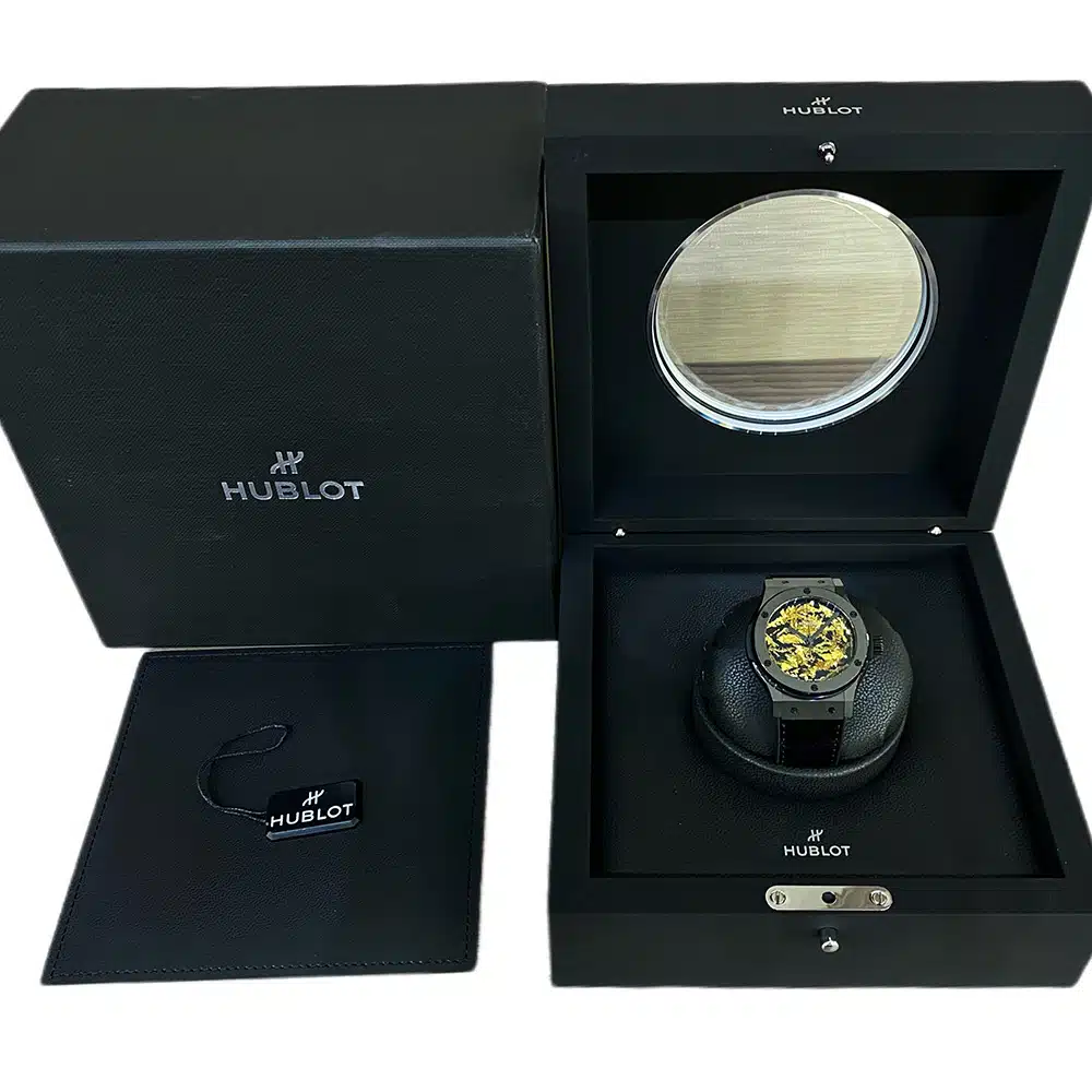 Hublot Classic Fusion Gold 542.CX.0660.LR Ceramic With Black Leather Watch – image 5