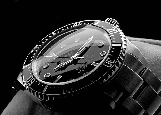 water resistant sea dweller