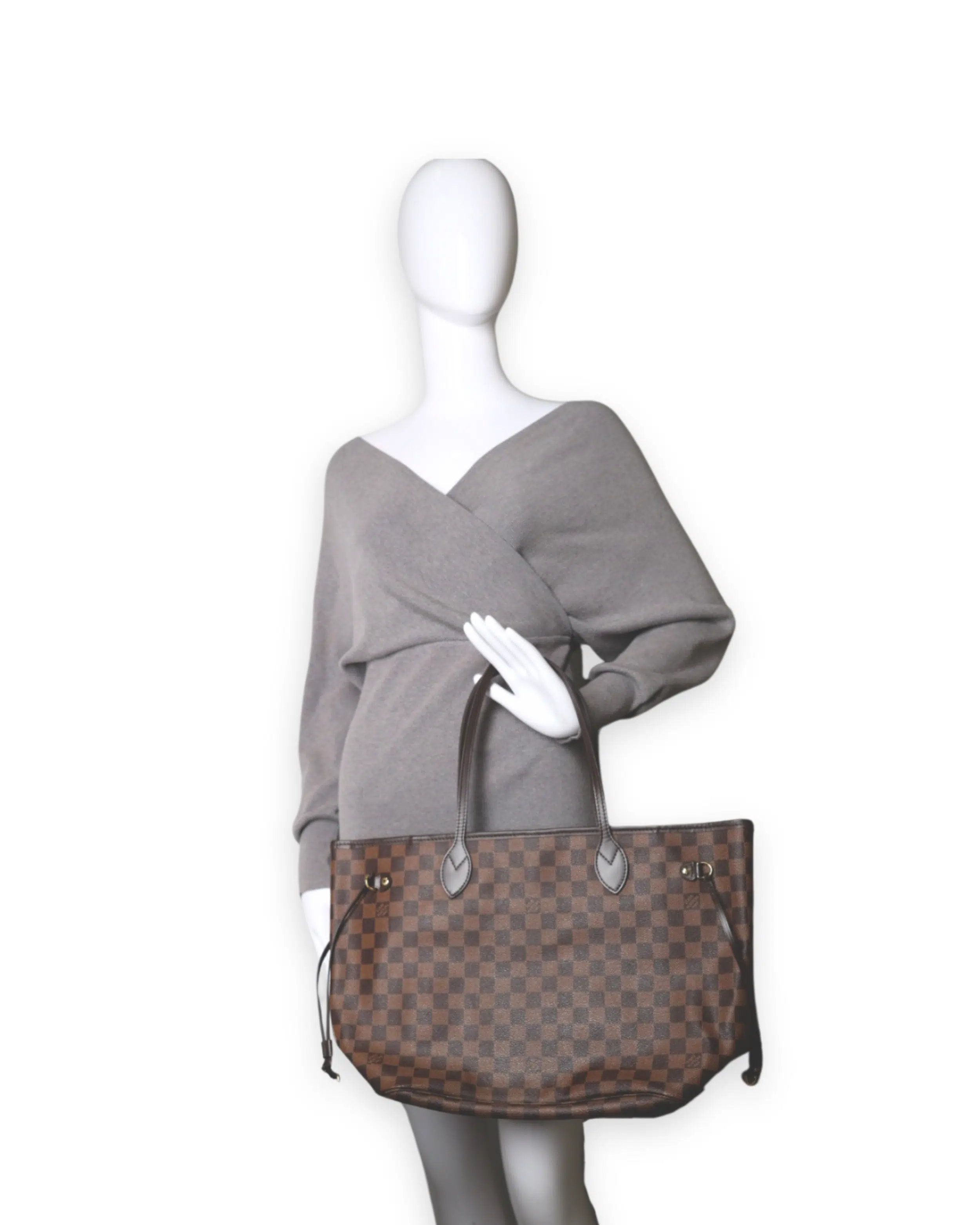 Louis Vuitton - Damier Ebene Neverfull MM