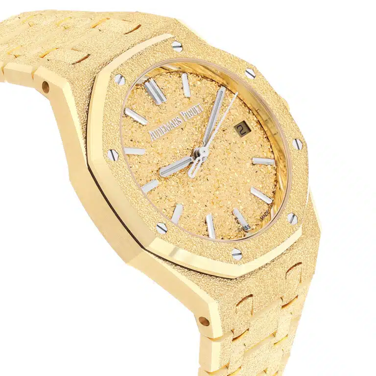 Audemars Piguet Royal Oak Frosted Gold 77450BA.GG.1361BA.01 34mm Yellow Gold Crystal Sand Dial 18K Yellow Gold Watch – image 4