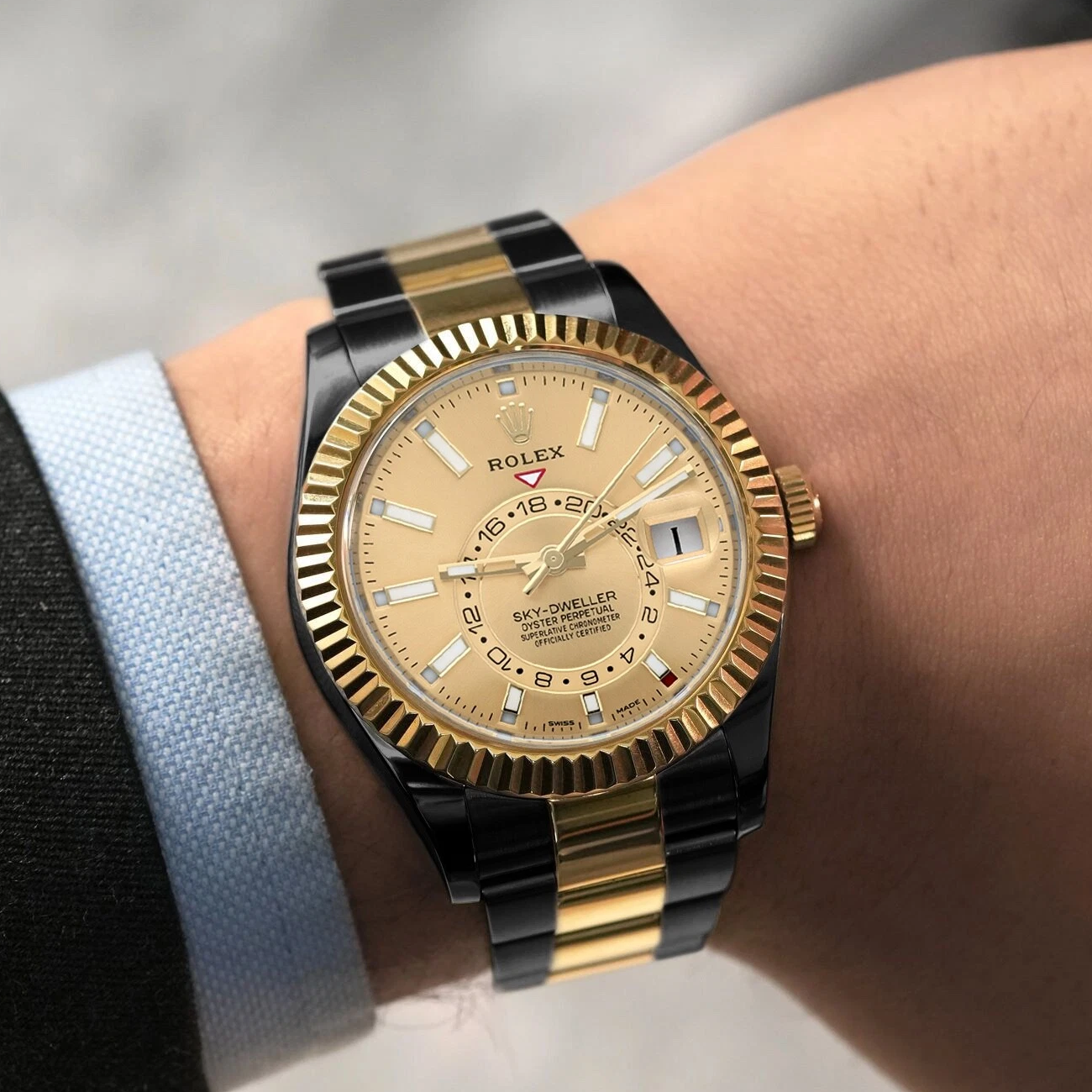 Rolex Sky-Dweller 326933 Champagne Dial Oyster Band Black PVD/DLC Coated 18K Yellow Gold &Stainless Steel Watch - 2021