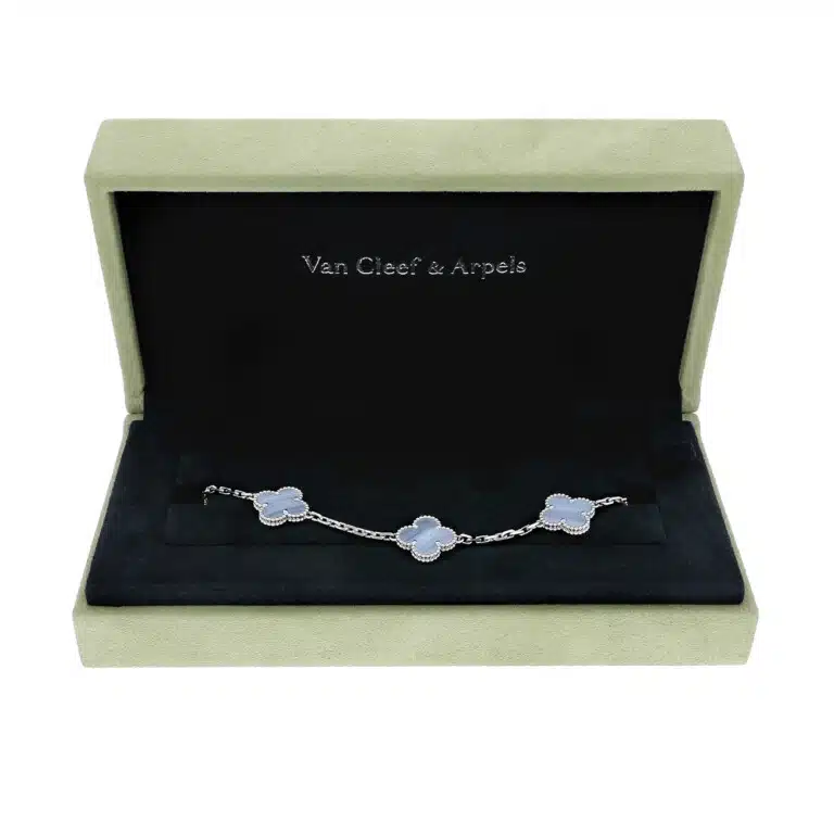 Van Cleef Vintage Alhambra bracelet ARD34700 5 motifs Complete with original box and papers - 2024 – image 3