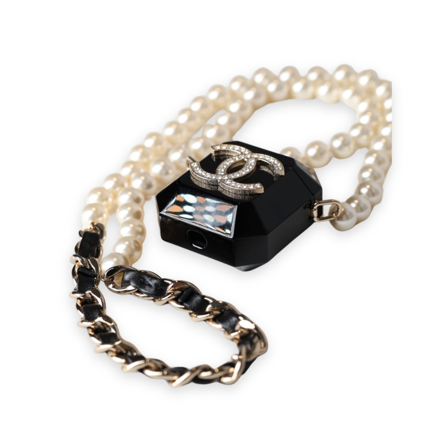 Chanel - Pearl Air Pod Case - Image 2