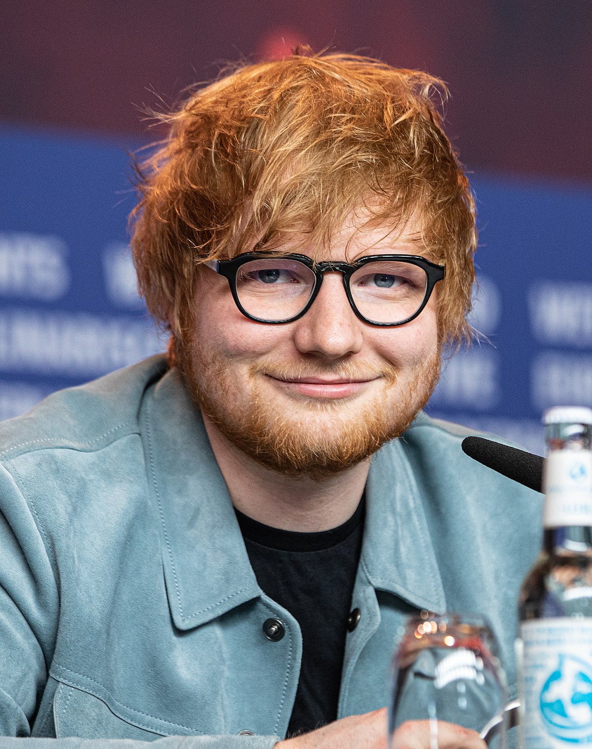 Ed Sheeran wearing Rolex Submariner 